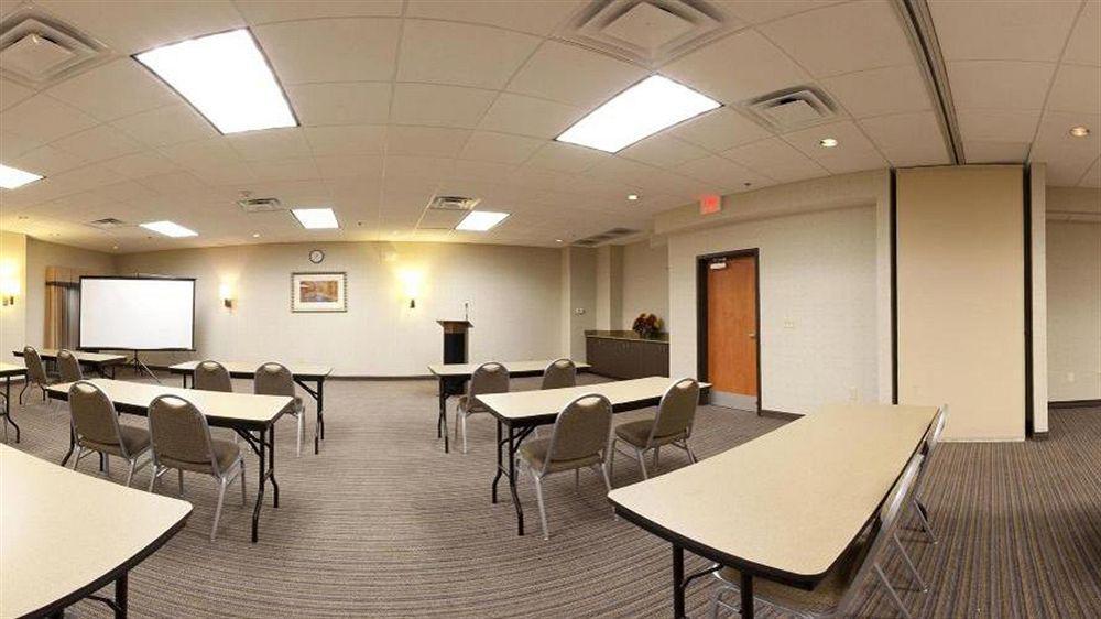 Holiday Inn Express Hotel & Suites Austell Powder Springs By Ihg מראה חיצוני תמונה