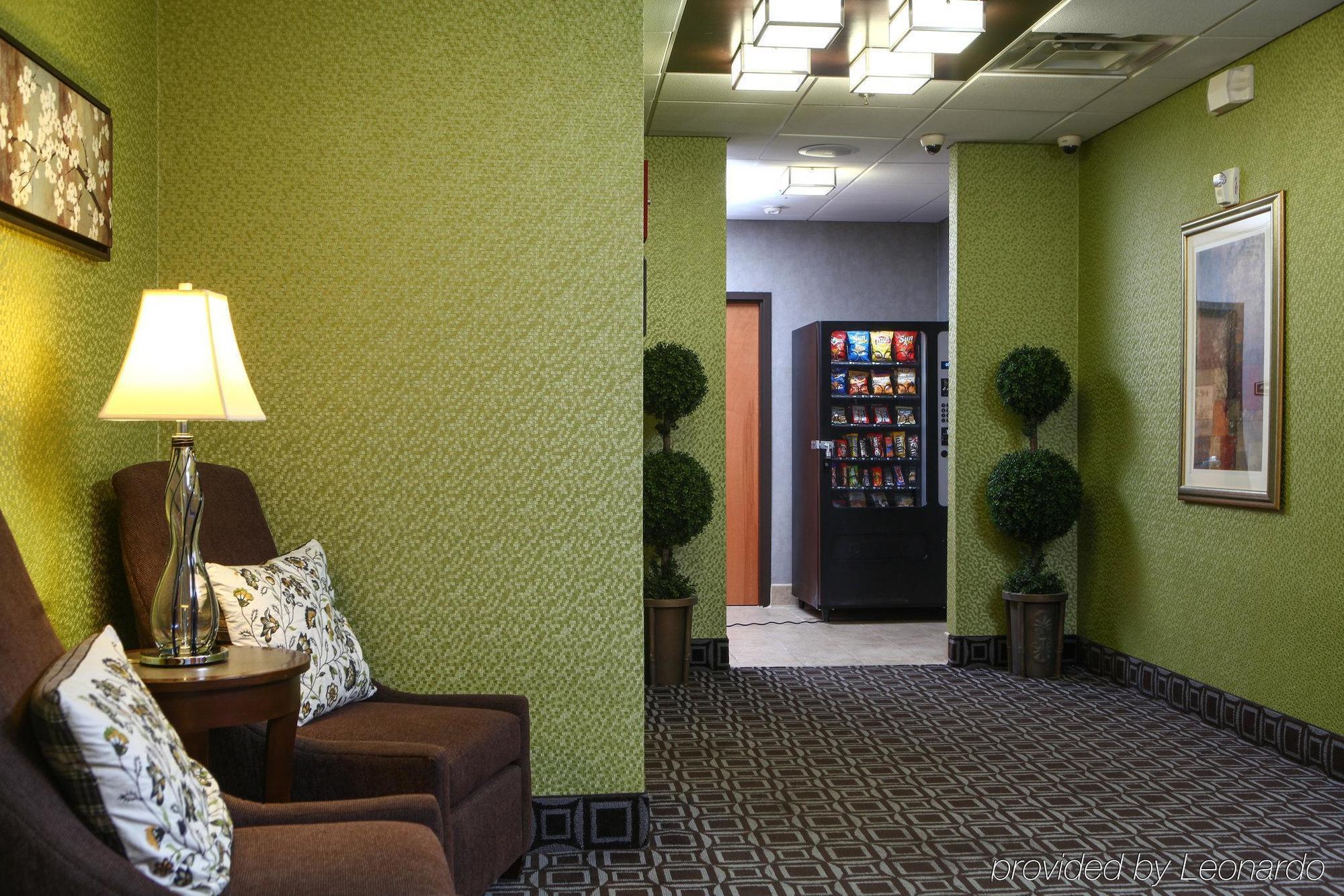 Holiday Inn Express Hotel & Suites Austell Powder Springs By Ihg מראה חיצוני תמונה